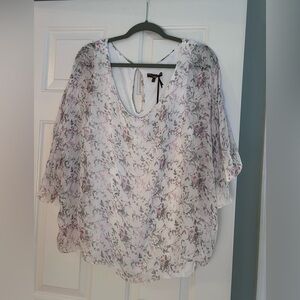 Piazza Roma Flowy Silky Sheer Lined Blouse. XL.  Never worn.